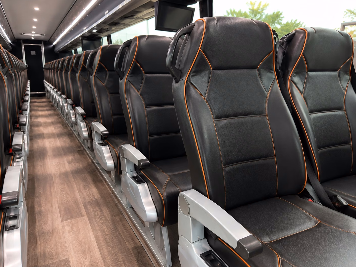 charter bus rentals for north charleston high schools coordinating large prom groups