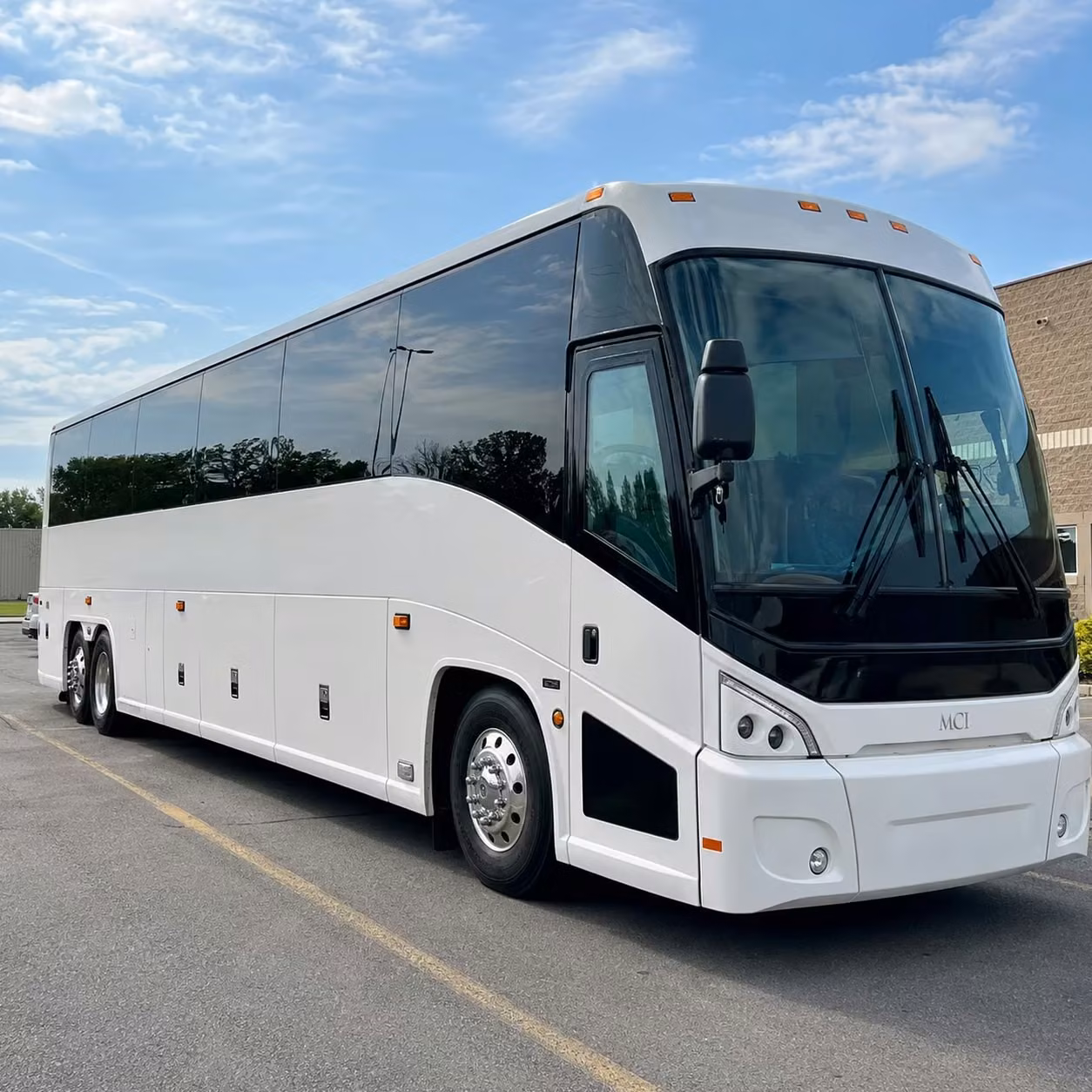 concert bus rentals to the north charleston coliseum are the smartest move on show night