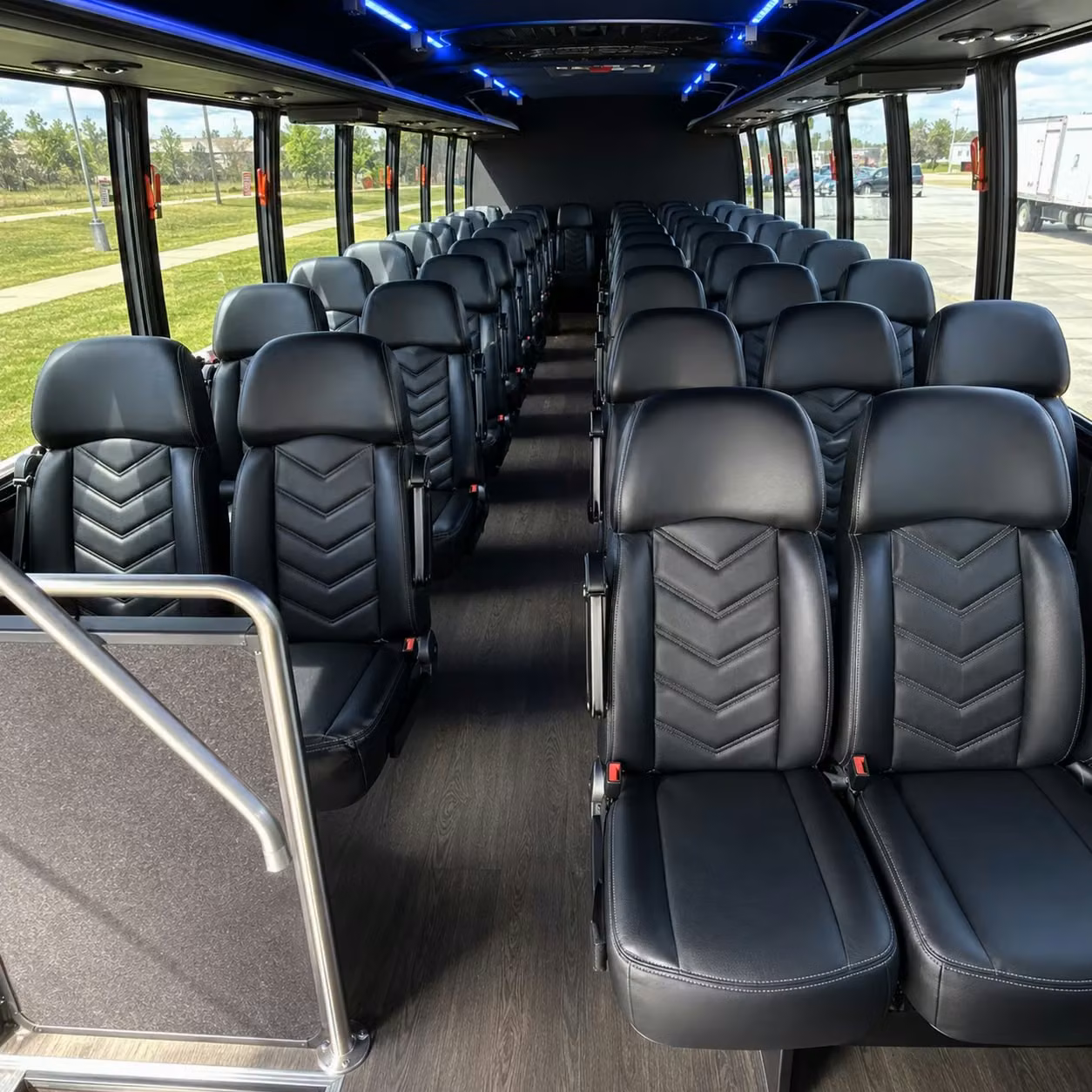 north charleston 20 passenger minibus rental