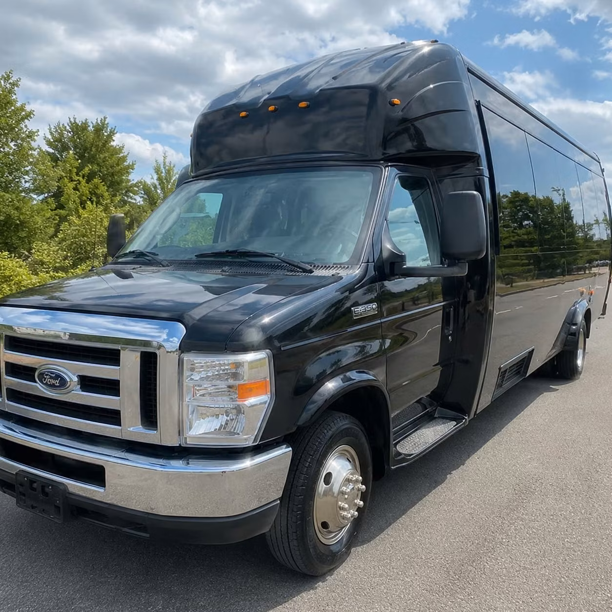 party bus rentals for north charleston prom night ride together celebrate together