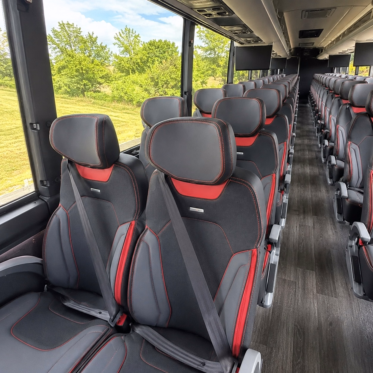 sports team fan charter bus rentals in north charleston